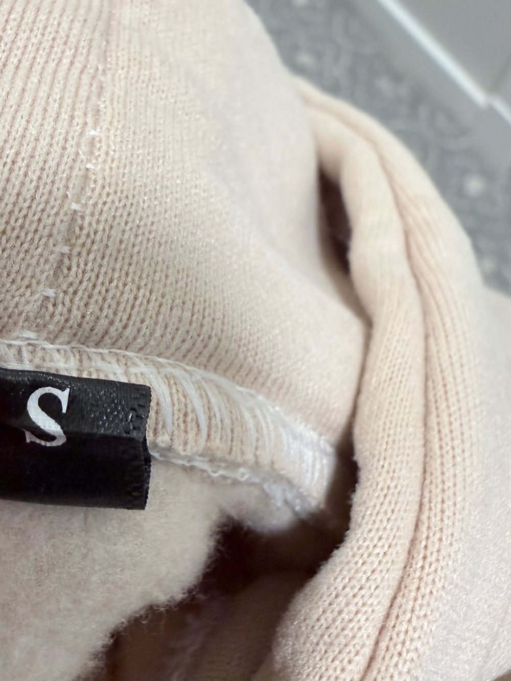 Cream Graphic Hoodie - Picture 5 of 5